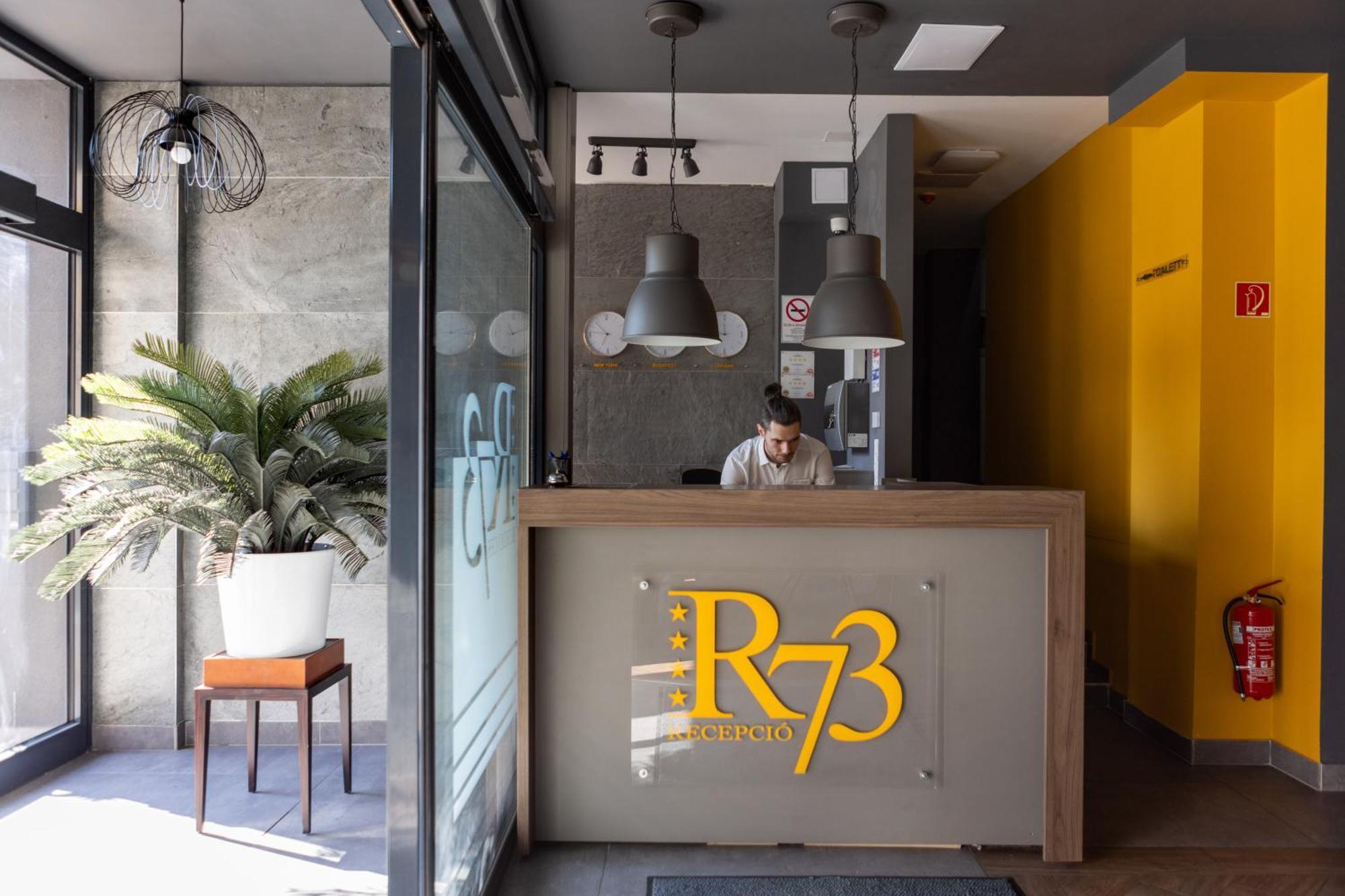 R73 Residences Pécs Buitenkant foto