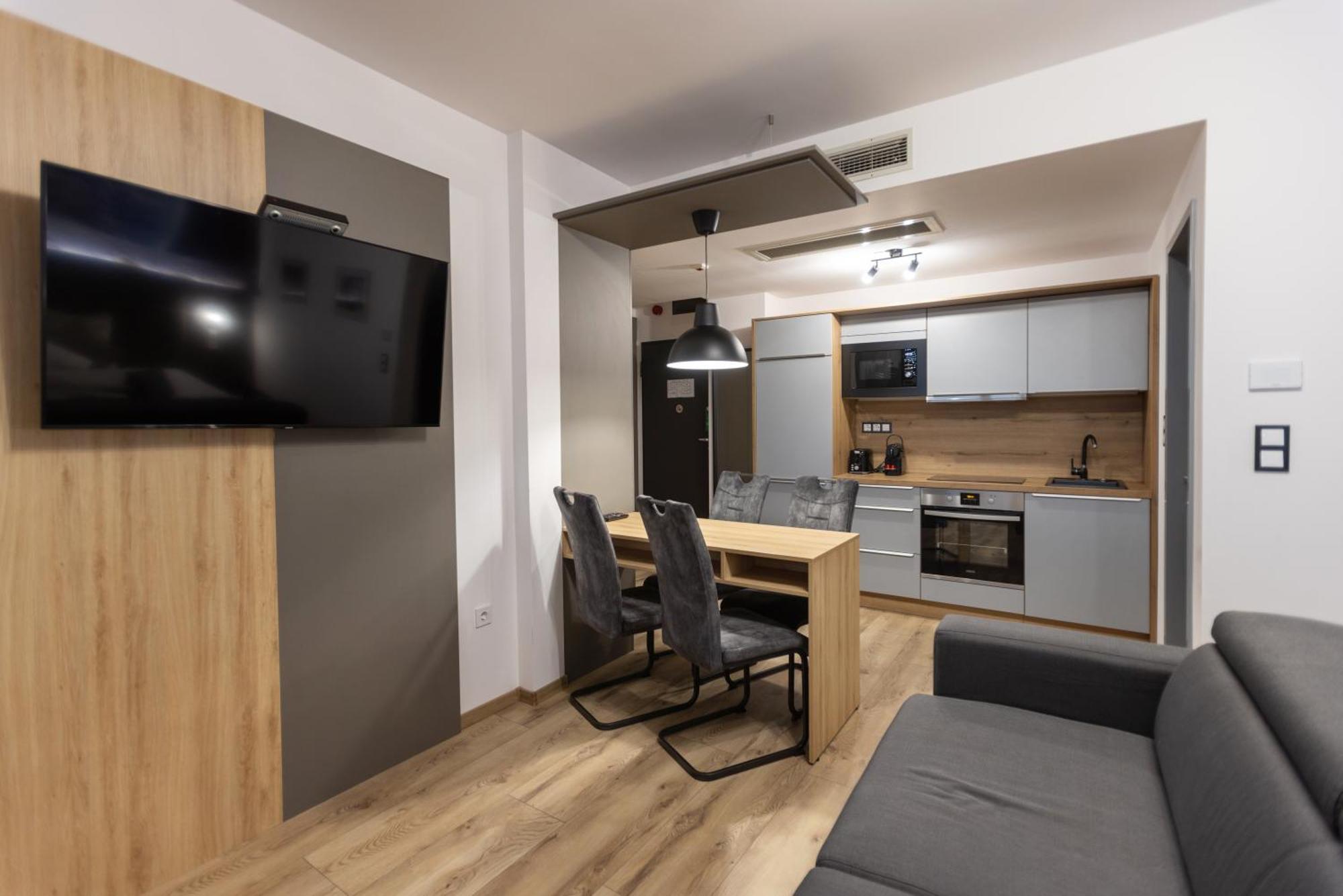 R73 Residences Pécs Buitenkant foto